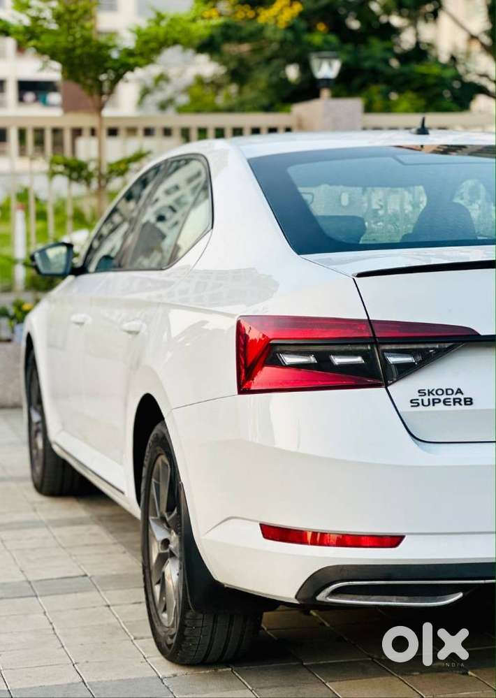 Skoda Superb 2.0 Sportline Tsi At, 2021, Petrol