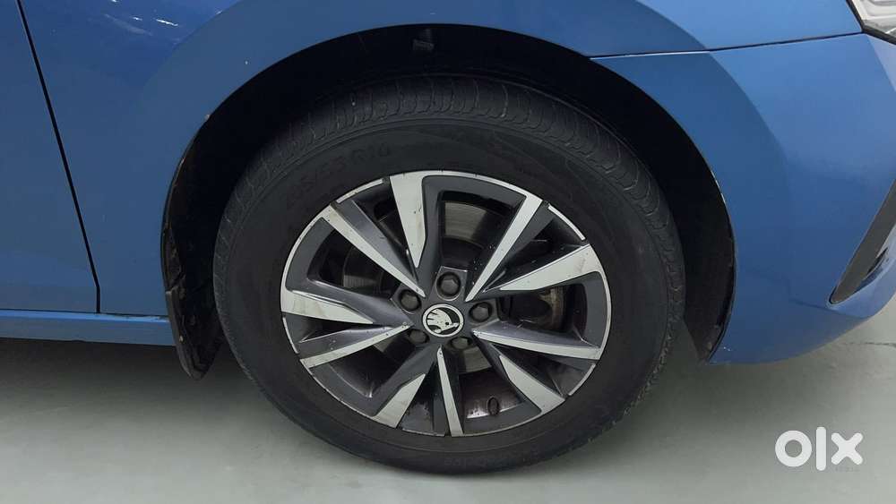Skoda Slavia Style 1.5l Tsi Dsg, 2022, Petrol
