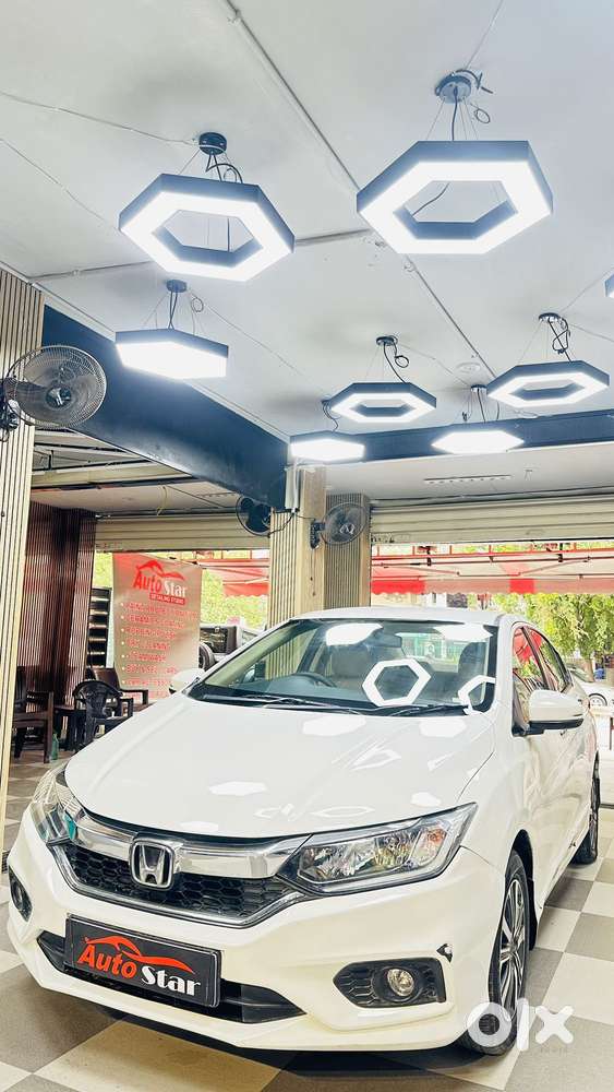 Honda City V At Exclusive, 2018, Petrol