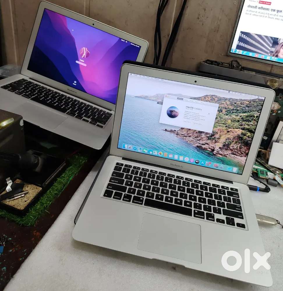 Apple  laptop model new condition