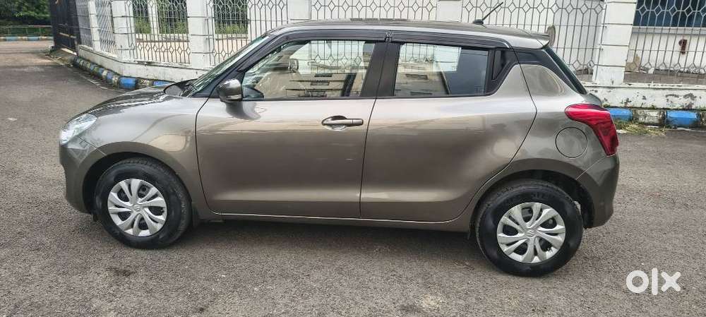 Maruti Suzuki Swift Vxi Optional, 2023, Petrol