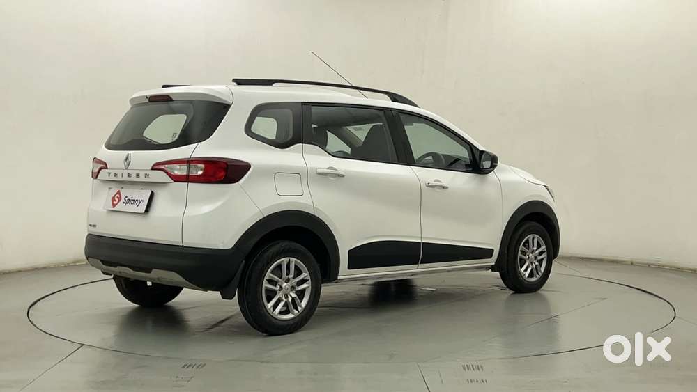 Renault Triber Rxt, 2022, Petrol