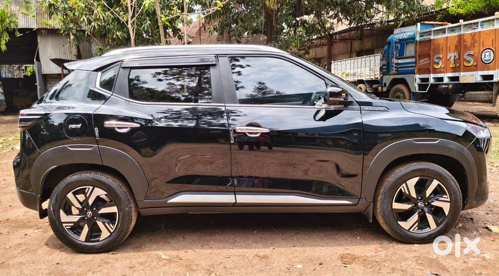 Nissan Magnite, 2025, Petrol