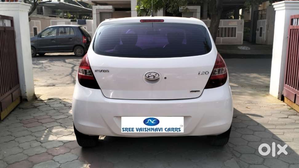 Hyundai I20 Magna 1.2 Mt, 2011, Petrol