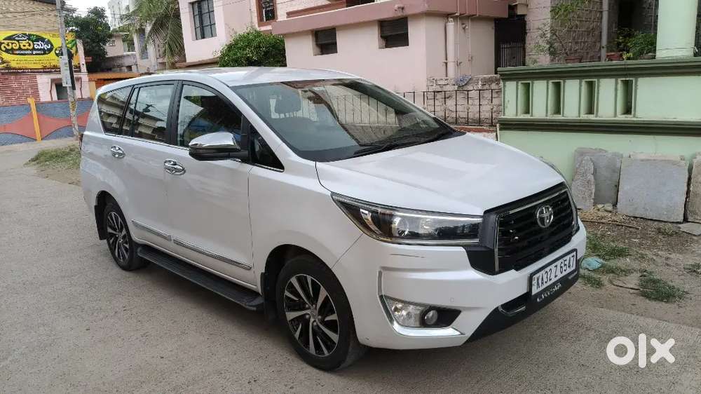 Toyota Innova Crysta Zx 2023