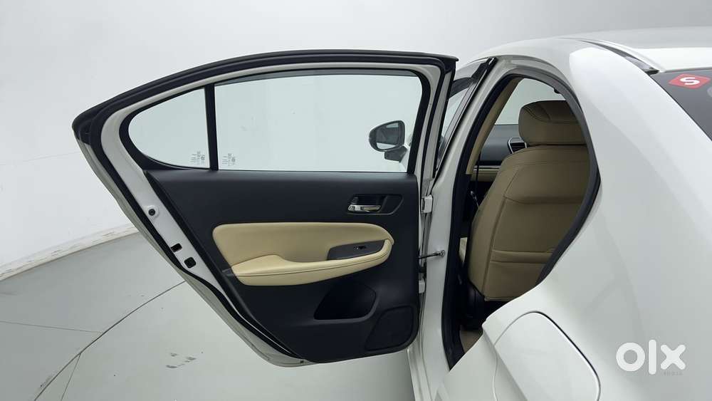 Honda City 1.5 Zx Cvt I-vtec, 2022, Petrol