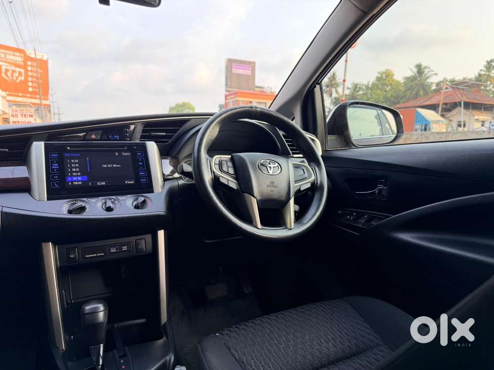 Toyota Innova Crysta 2.8 Gx At 8s, 2019, Diesel