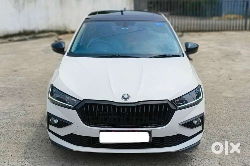 Skoda Slavia Ambition 1.0l Tsi At, 2025, Petrol