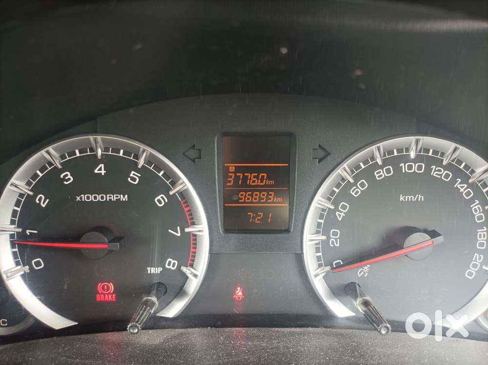 Maruti Suzuki Swift Vxi + Manual, 2014, Petrol