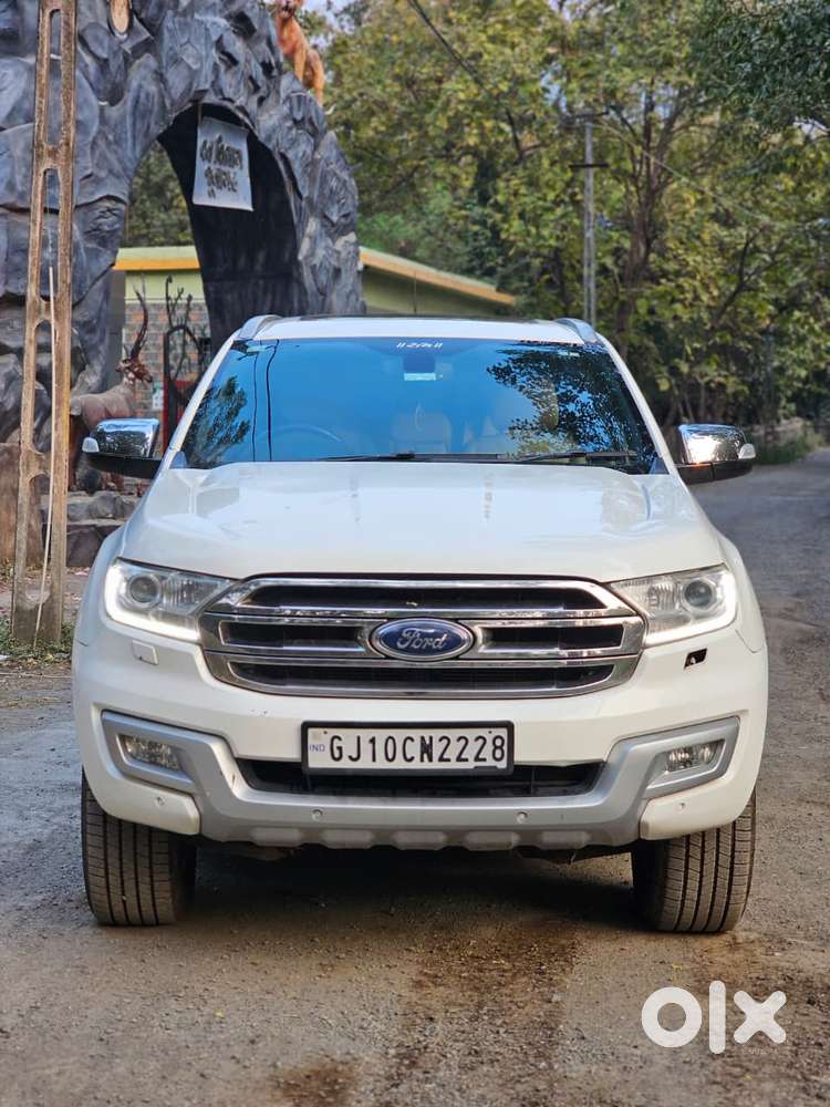 Ford Endeavour 3.2 Titanium 4x4 At, 2017, Diesel