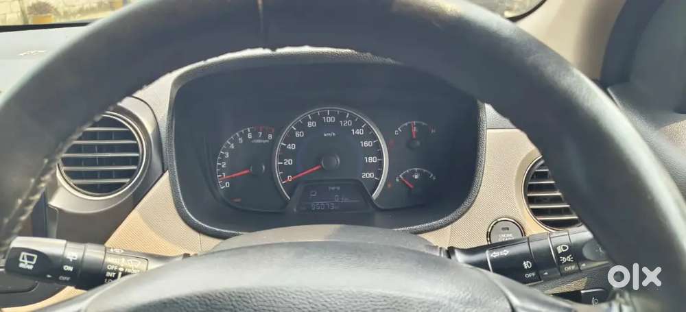 Hyundai Grand I10 2014 Petrol 97000 Km Driven Automatic