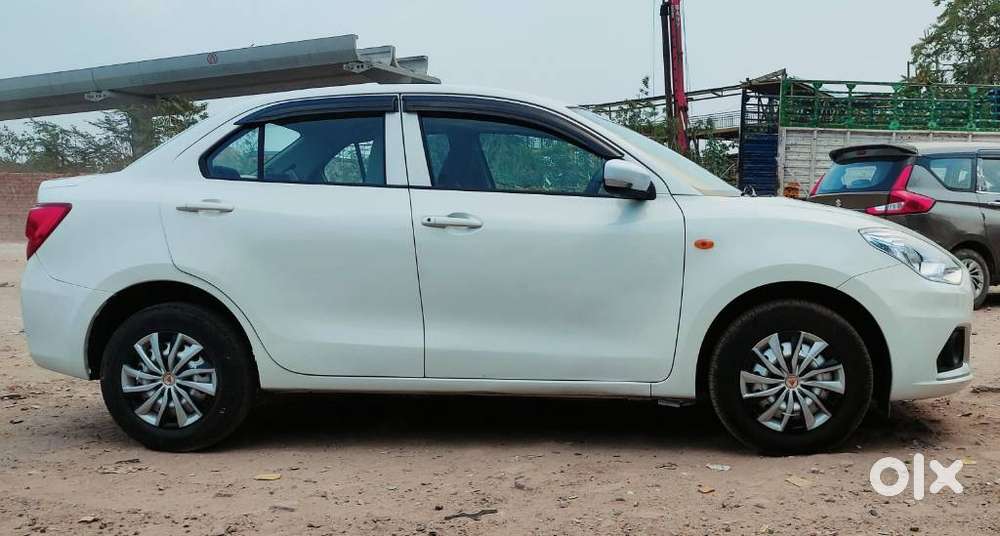 Maruti Suzuki Swift Dzire 1.3 Lxi, 2022, Petrol