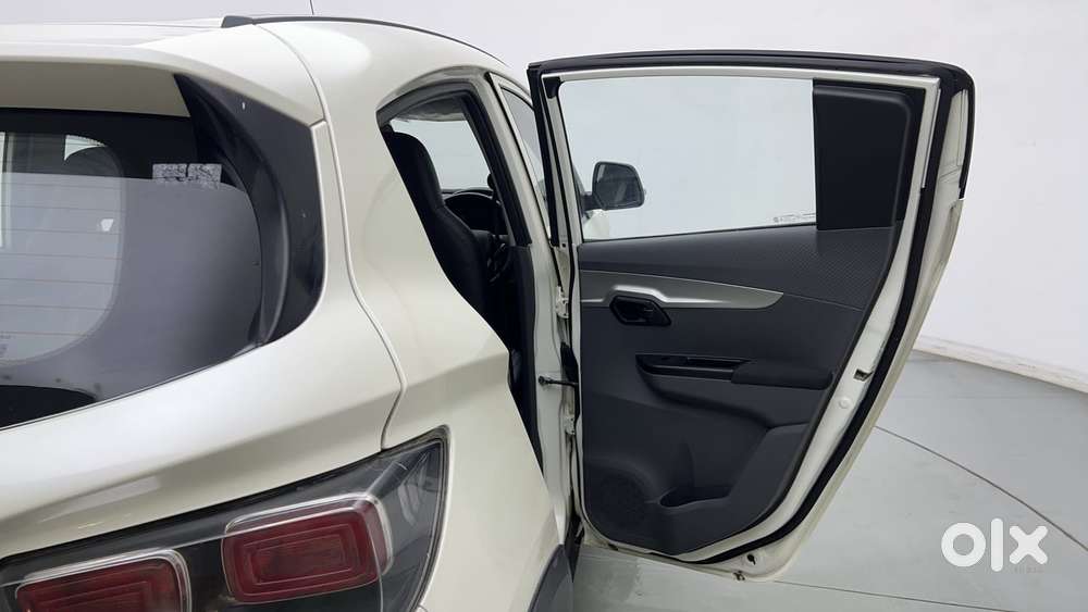 Mahindra Kuv100 Nxt 1.2 K6 Plus Diesel 6 Str, 2018, Petrol
