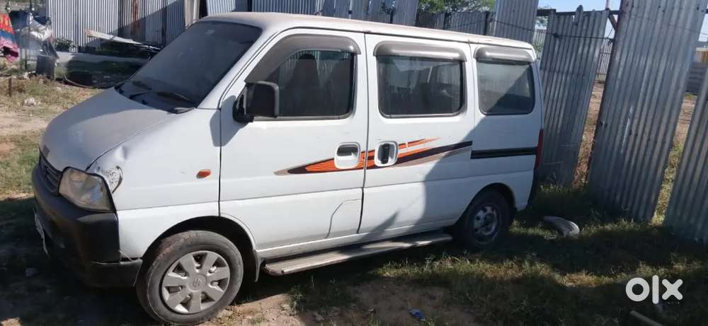New Car Leni He