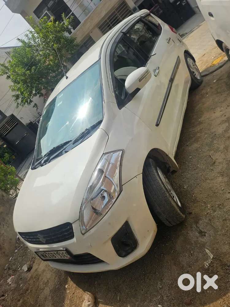 Maruti Suzuki Ertiga 2012 With Manual Transmission