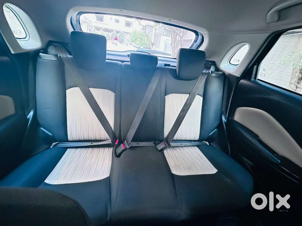 Toyota Glanza V 2023 Top Model