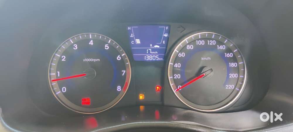 Hyundai Verna 1.6 Vtvt, 2013, Petrol