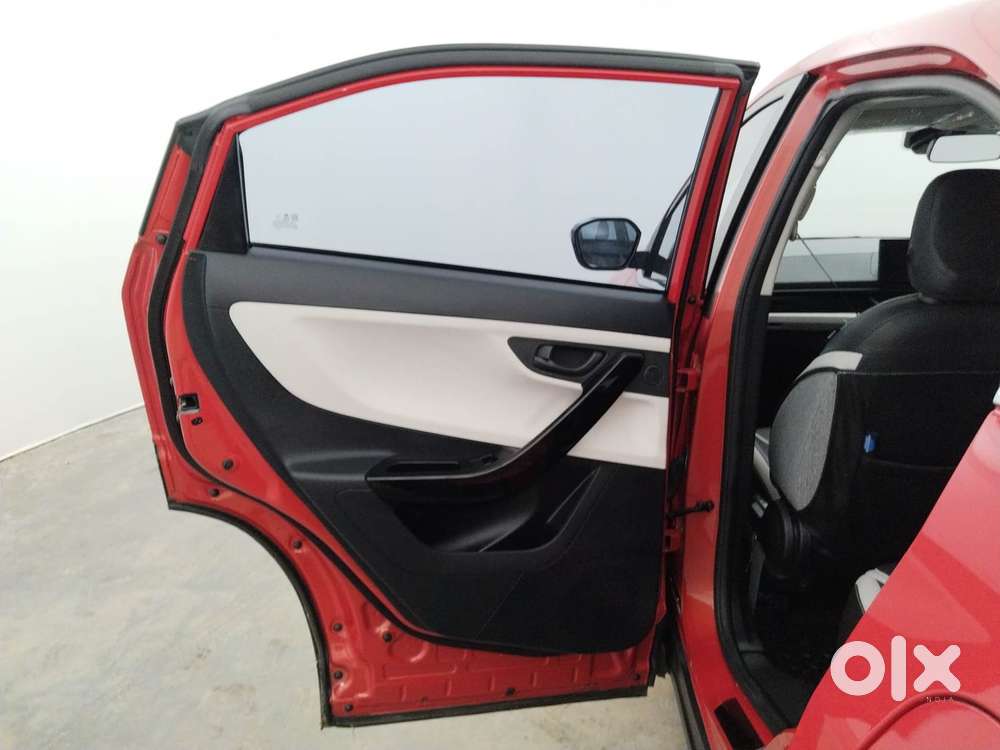 Tata Curvv Creative 1.2 Revotron Petrol 6mt, 2024, Petrol