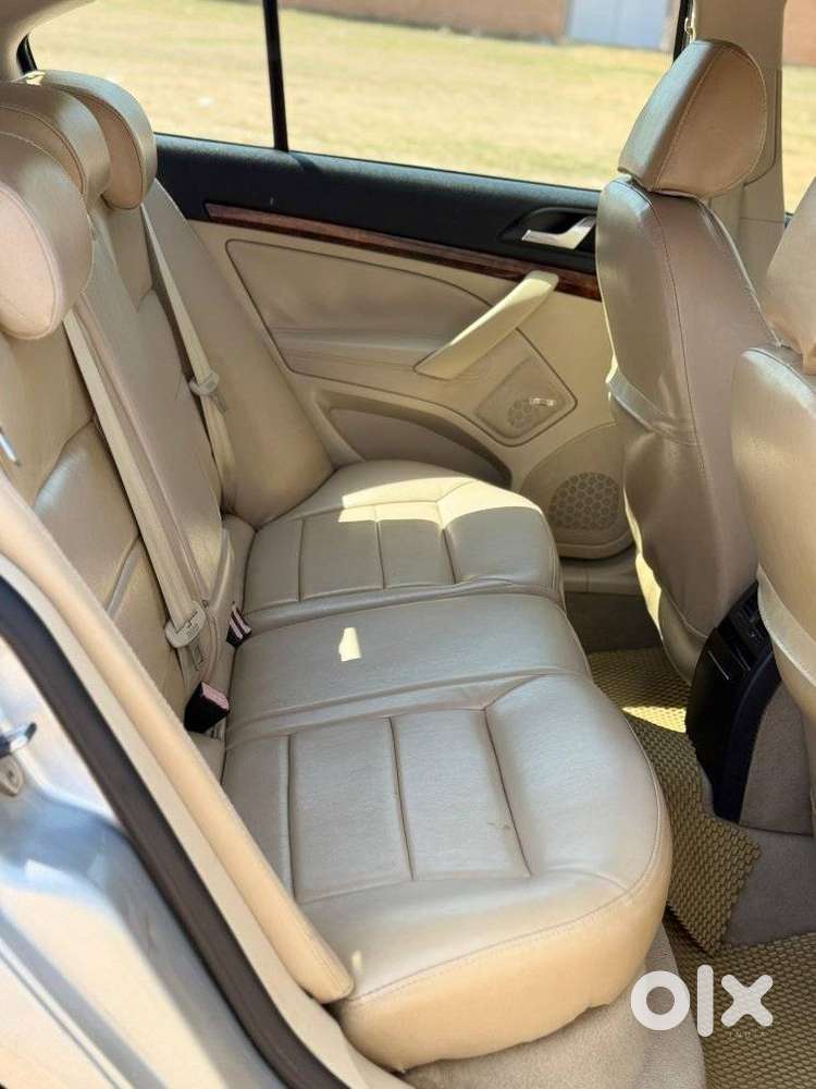 Skoda Laura 1.9 Tdi Mt Ambiente, 2010, Diesel