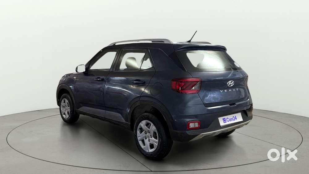 Hyundai Venue 1.2 S Plus, 2021, Petrol