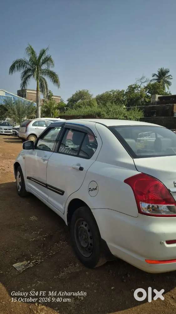 Maruti Suzuki Dzire 2010 Cng