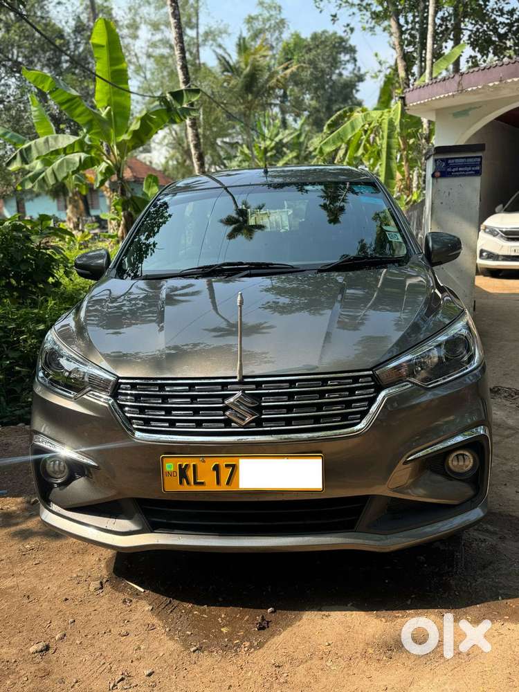 Maruti Suzuki Ertiga Vxi Shvs, 2022, Petrol