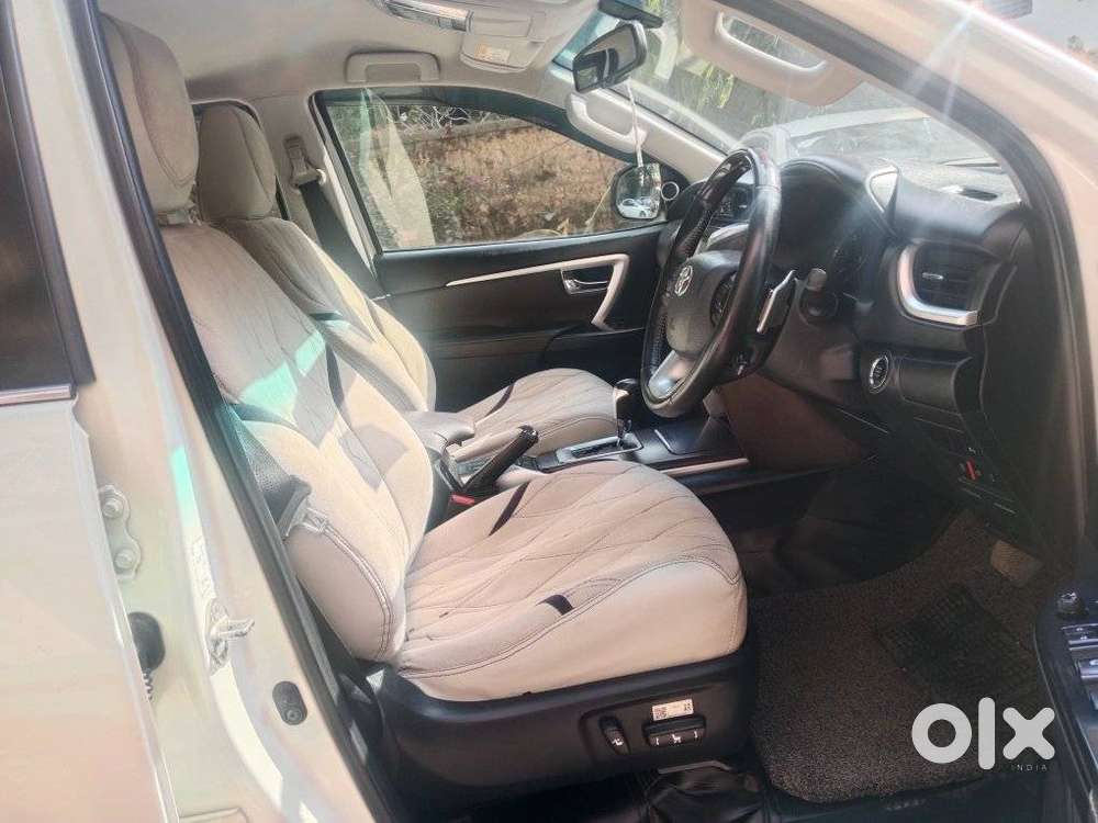 Toyota Fortuner 4x2 At 2.8 Diesel, 2021, Diesel
