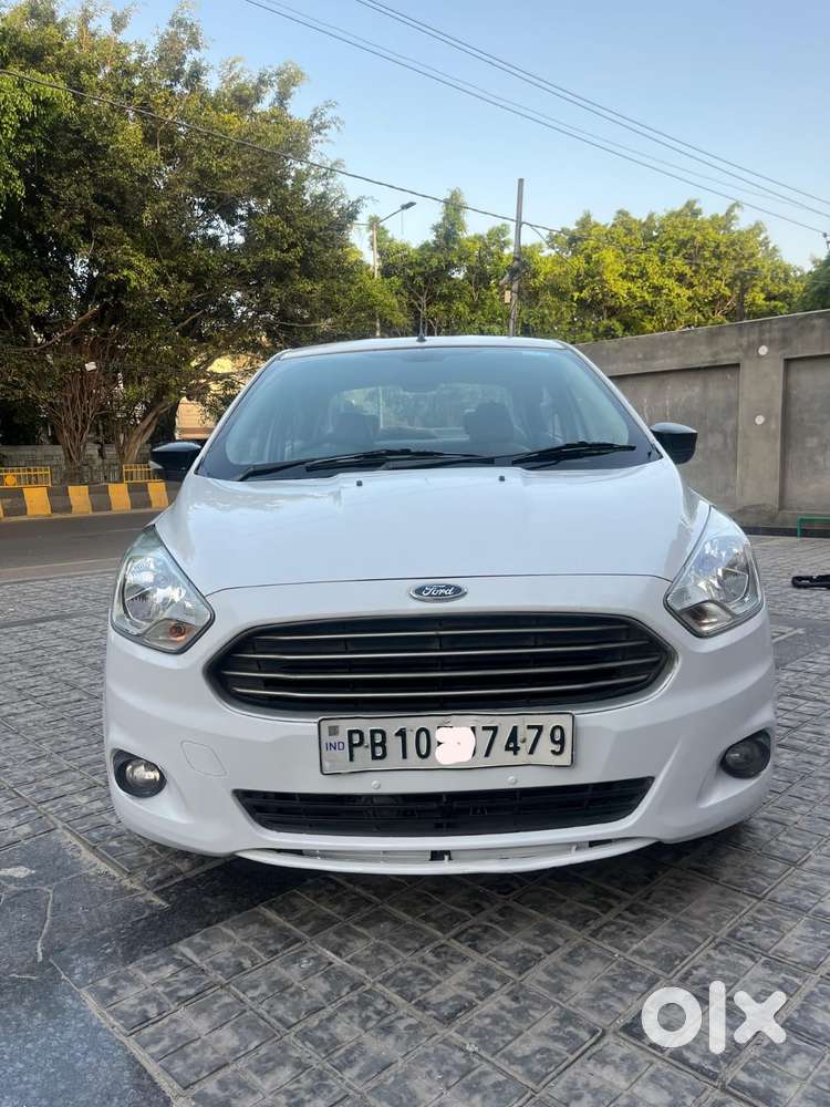 Ford Figo Aspire, 2015, Petrol