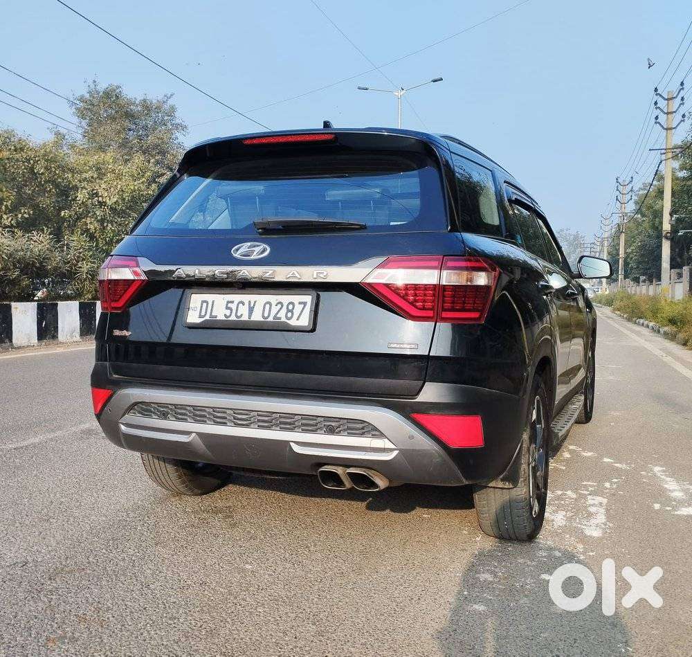 Hyundai Alcazar 1.5 Tdct Signature (o) 7s Petrol, 2023, Petrol