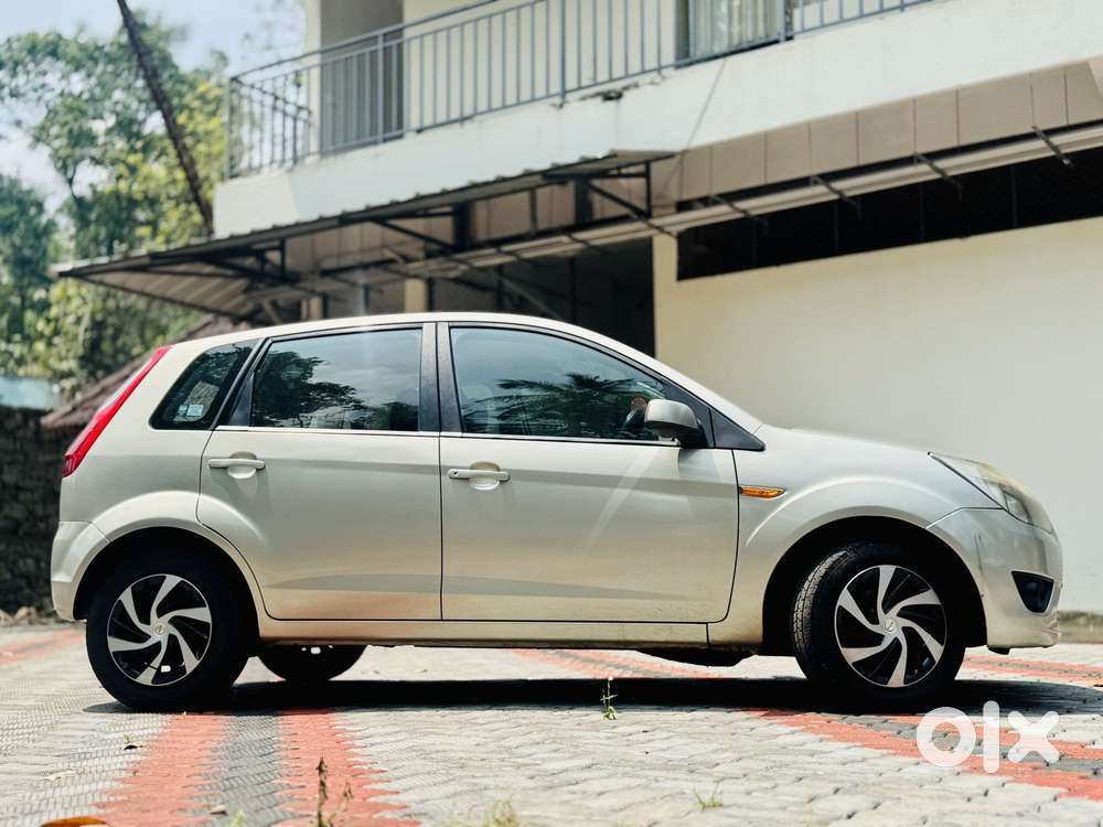 Ford Figo 2010-2012 Diesel Zxi, 2010, Diesel