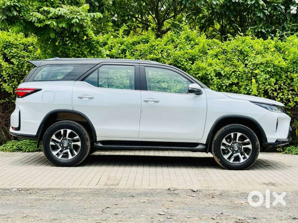 Toyota Fortuner 2.8 Legender 4x4, 2025, Diesel