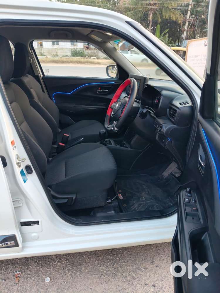 Maruti Suzuki Swift Vxi Ags, 2025, Petrol