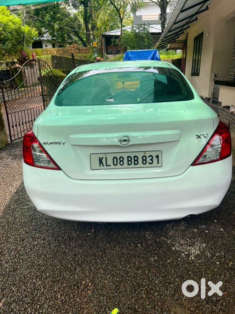 Nissan Sunny Petrol 2013