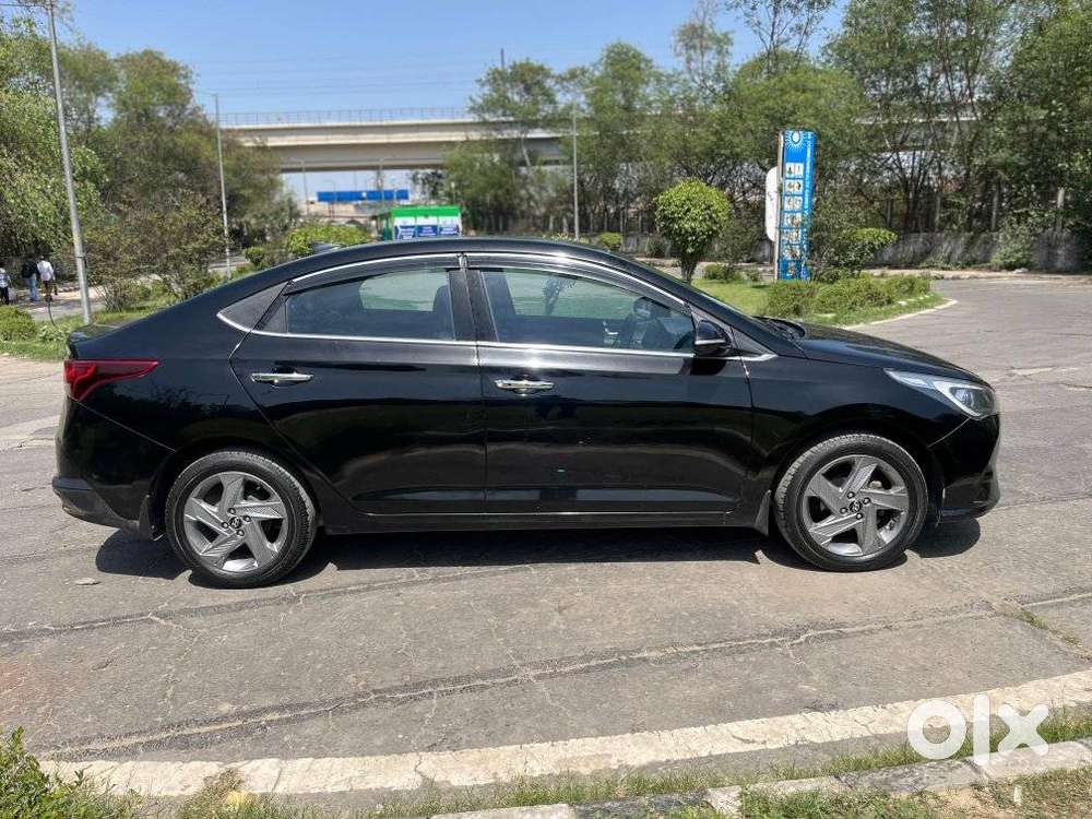 Hyundai Verna 1.5 Sx Petrol Mt, 2022, Petrol
