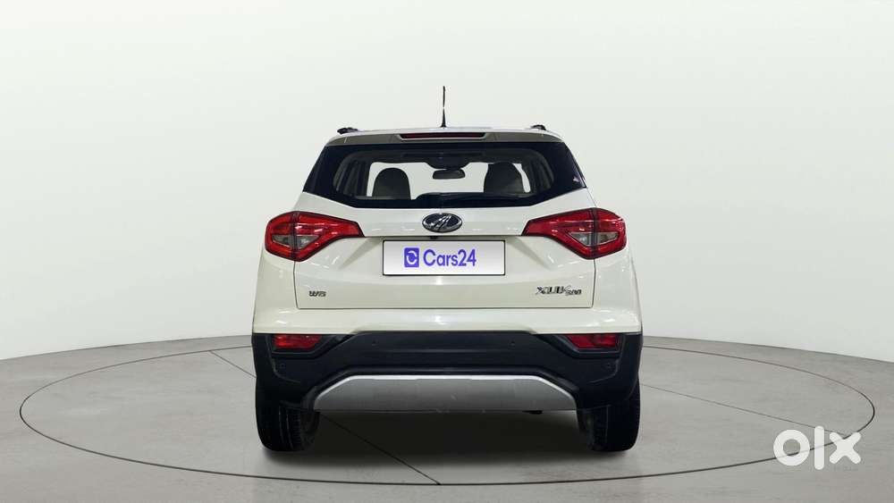 Mahindra Xuv300 W8, 2021, Petrol