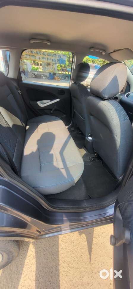 Ford Figo 1.2p Titanium Mt, 2013, Petrol