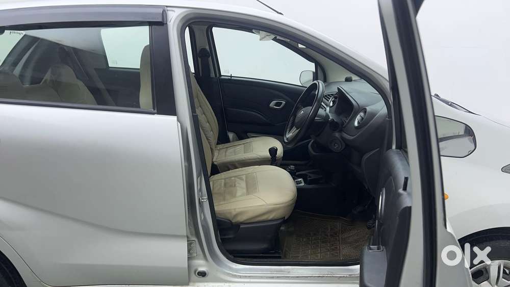 Datsun Redigo T Option, 2018, Petrol