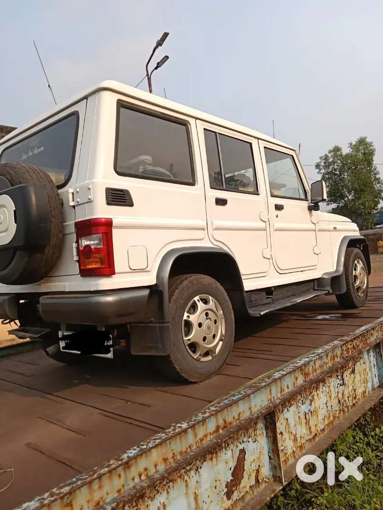 Mahindra Bolero Neo 2017