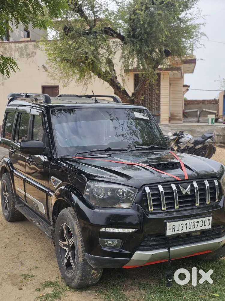 Mahindra Scorpio 2017 Diesel Well Maintained