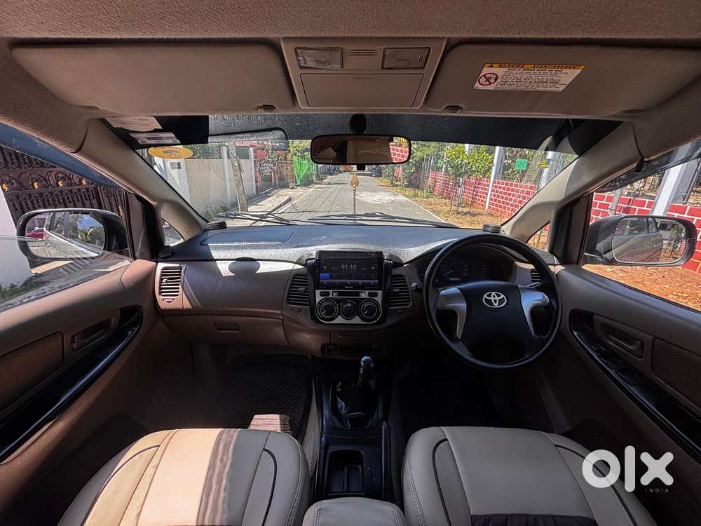 Toyota Innova 2.5 Gx (diesel) 7 Seater Bs Iv, 2015, Diesel