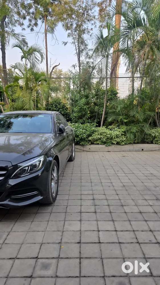 Mercedes-benz C-class 2015 Diesel 80000 Km Driven