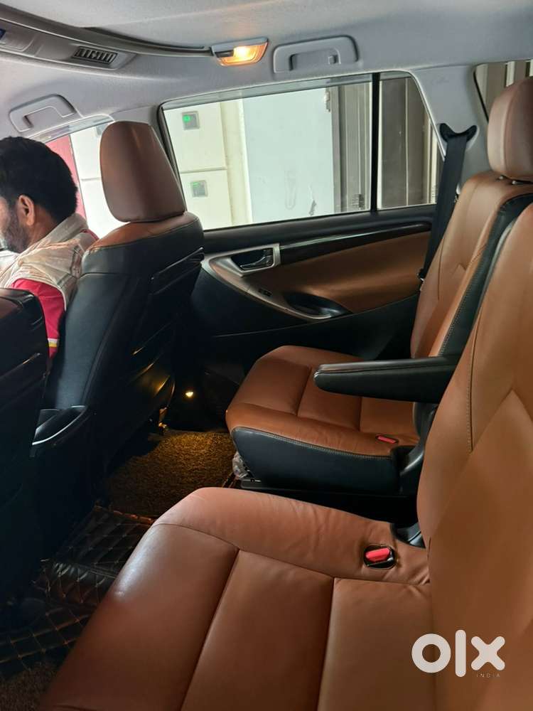 Toyota Innova Crysta 2.8z Automatic Diesel 2016 Model Single Owner