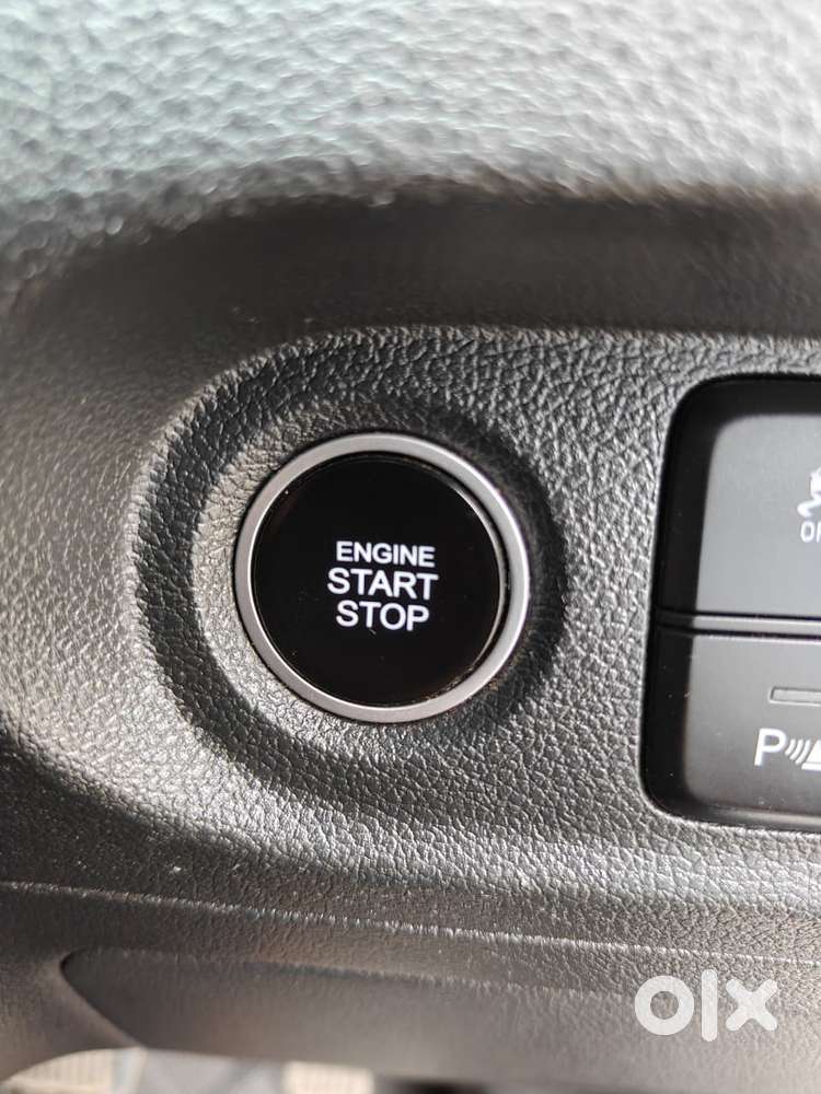 Hyundai Alcazar 2.0 Signature (o) Petrol At 6 Str, 2021, Petrol
