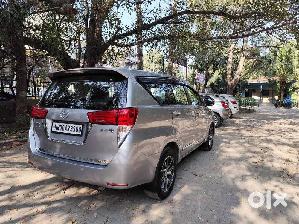 Toyota Innova Crysta