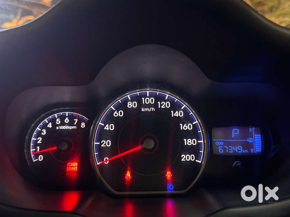I10 Sportz,2013,petrol,68000km,automatic