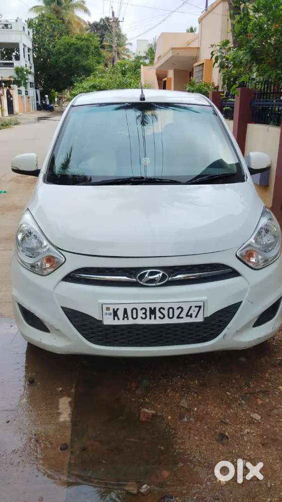 Hyundai I10 2013 Petrol 72500 Km Driven