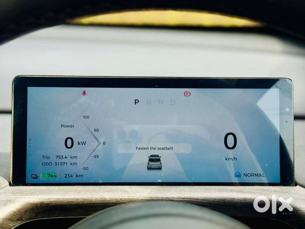 Mg Windsor Ev Essence, 2024, Electric
