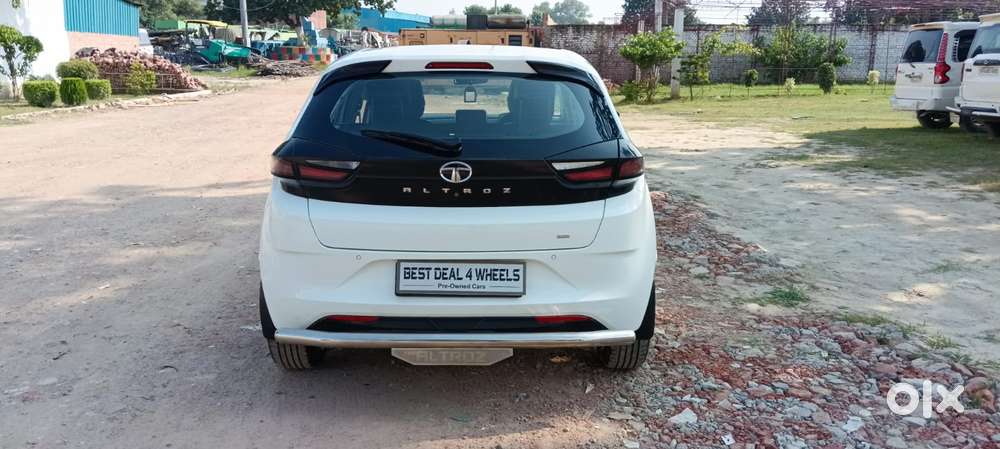 Tata Altroz 1.2 Xz Plus Rtn Dct, 2022, Petrol