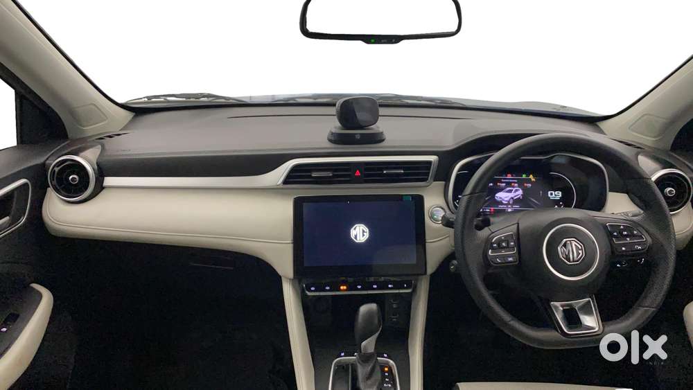 Mg Astor 1.5 Sharp(o) Cvt Ivory, 2024, Petrol