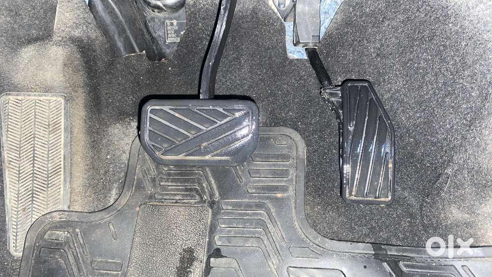 Maruti Suzuki Fronx Delta Plus 1.2l Ags, 2023, Petrol